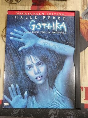 Gothika (Widescreen Edition) DVD - Halle Berry - Blue Cover